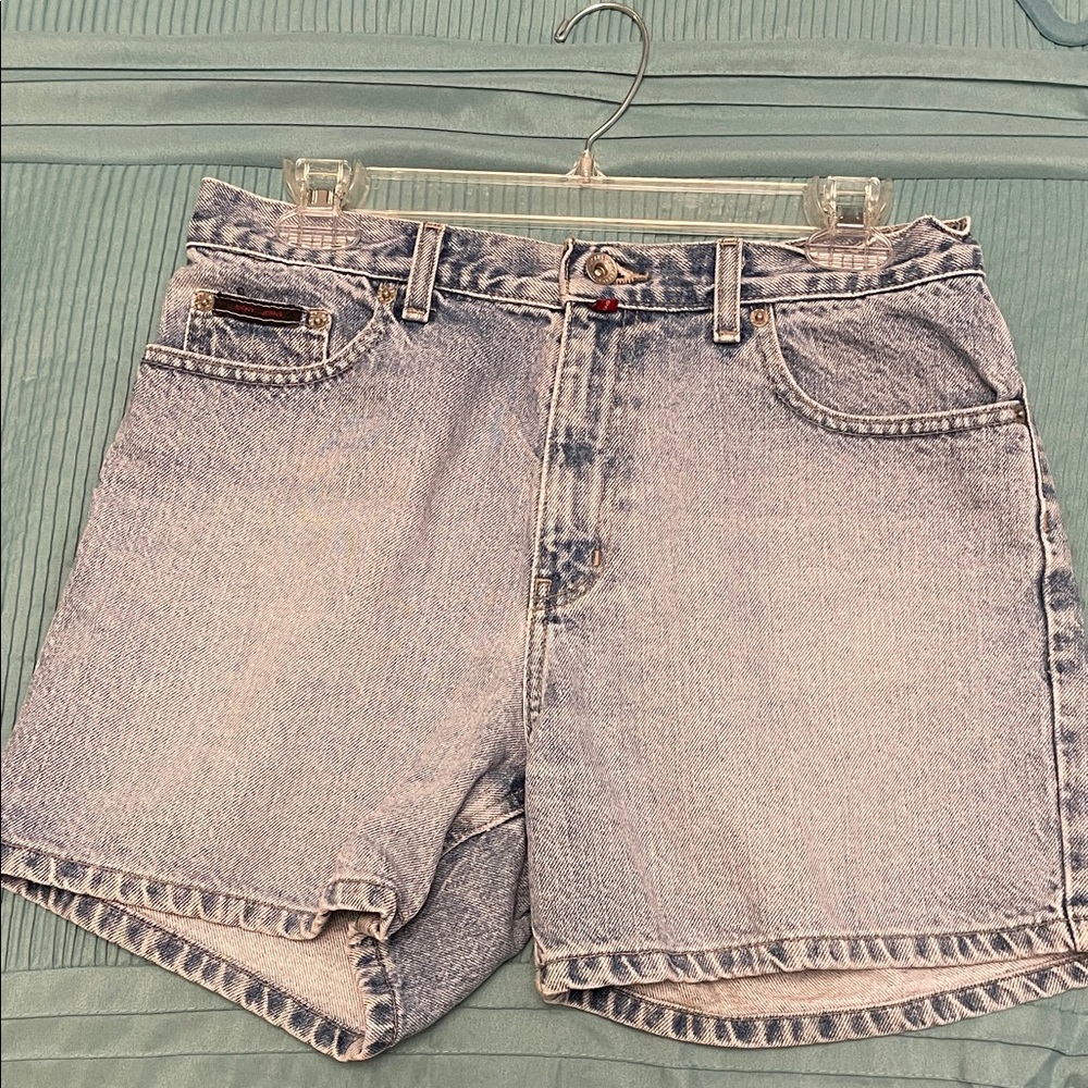DKNY Size 8 Denim Women's Shorts